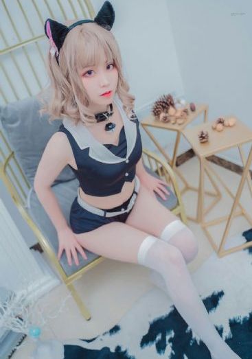 课堂上男女公然偷情-最新版超清在线观看