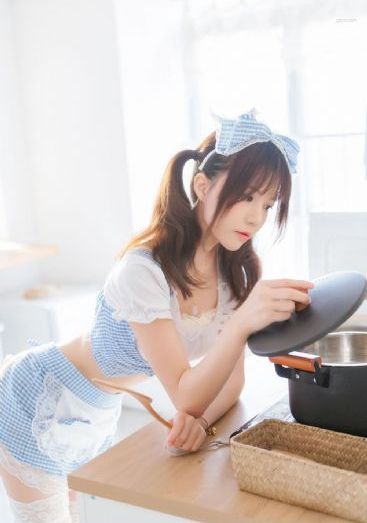 下面张开腿对着镜子灌酒h-神马电影完整版观看