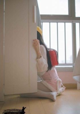 动漫美女喷水一区二区三区-详情介绍电影未删减版