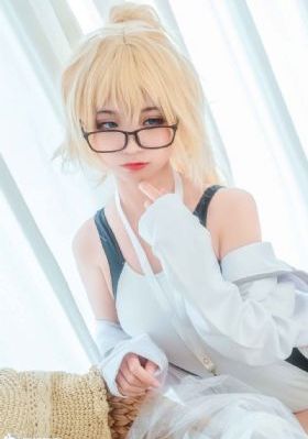 亚洲成AV人片在线播放无码漫画-迅雷影音完整无删减版