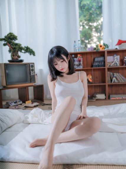 午夜精品久久久久久久第一页下载-免费高清免费观看