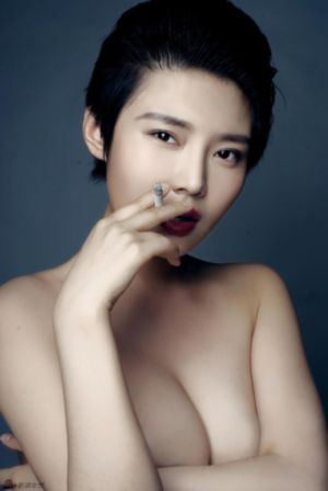 欧美人妖又粗又大XXXXⅩ00-高清全集迅雷下载