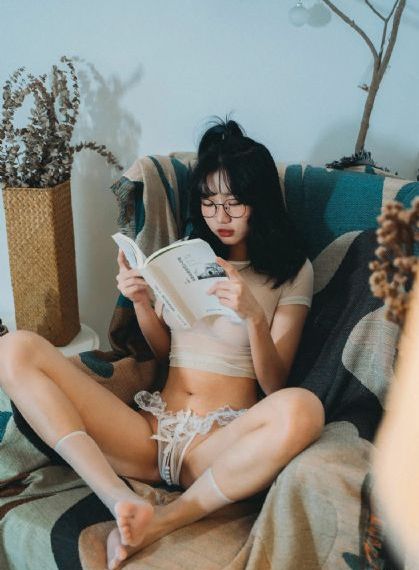 女人脱了内裤让男生桶爽照片-高清影视国产在线观看