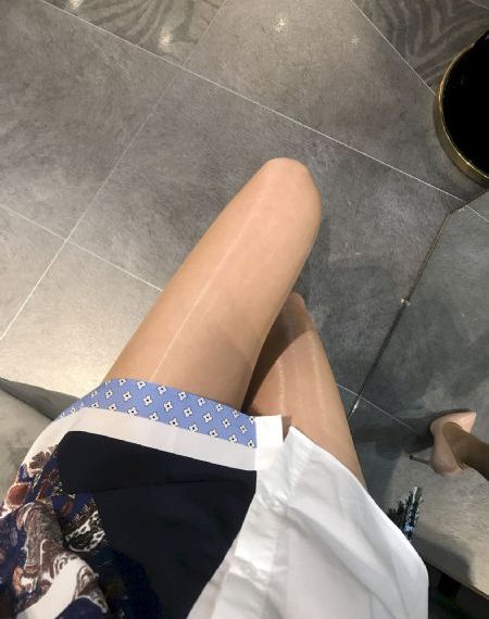 扒开当众抽打花蒂h-午夜福利视频青柠影院