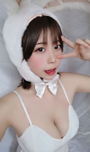 男人猛揉女人奶动态图-西瓜视频在线视频观看